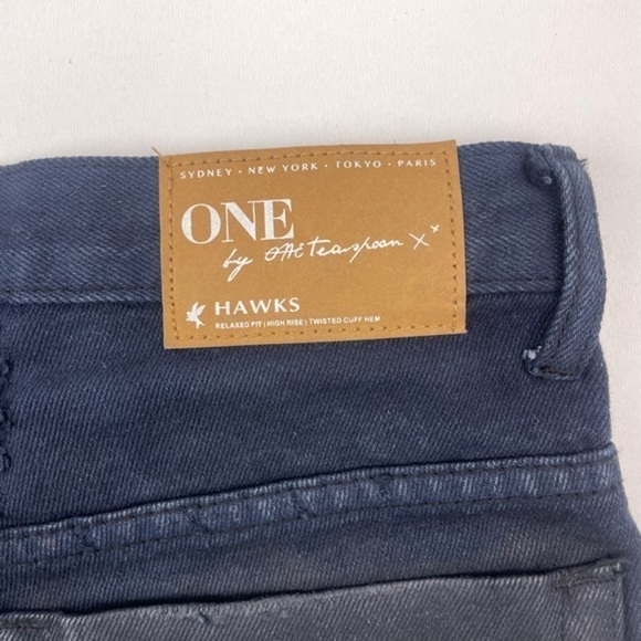 One Teaspoon Shorts Hawks Relaxed Fit High Rise Twisted Cuff Size 25 - Picture 4 of 8